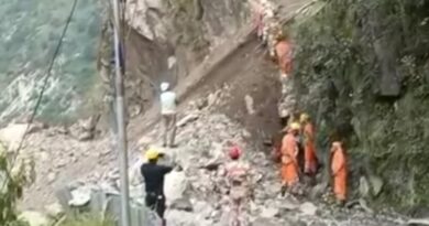 25-30 feared buried in Kinnuar landslide NDRF deployed to rescue HIMACHAL HEADLINES