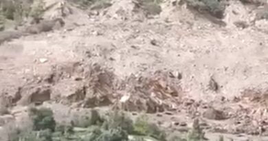 Landslides on Chenab river in Udaipur, water flow resumed HIMACHAL HEADLINES