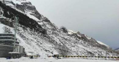High reaches of Lahaul Spiti experiences light snowfall HIMACHAL HEADLINES