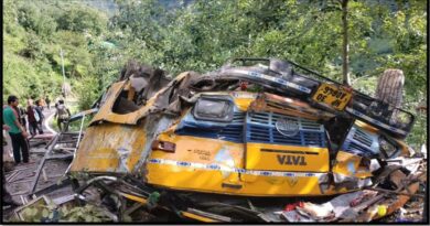 12 die four injured Private bus fell down in Himachal HIMACHAL HEADLINES