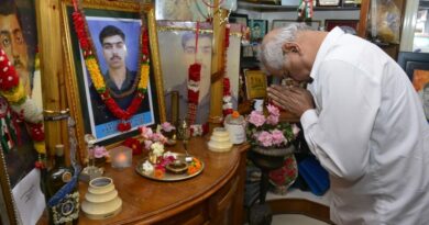 Governor pays tribute to martyr Vikram Batra and Saurabh Kalia HIMACHAL HEADLINES