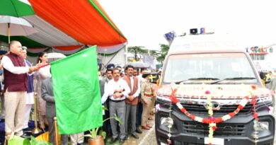 CM flags off Mukhya Mantri Mobile Clinic Vehicles on the occasion of 76th Independence Day HIMACHAL HEADLINES