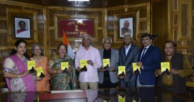Governor releases book "Poh Ki Aakhri Raat" HIMACHAL HEADLINES