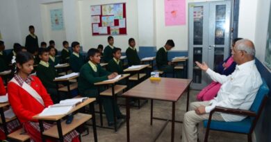 Governor interacts with students of Beolia School HIMACHAL HEADLINES