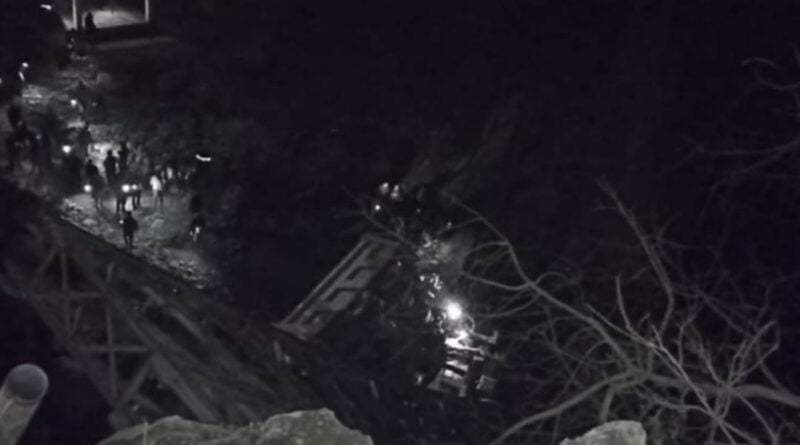 Along  two vehicles Choli Bridge collapse in Chamba HIMACHAL HEADLINES