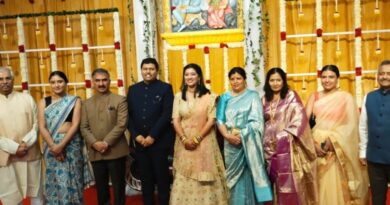 Sukhu along with family attended the marriage ceremony of Governor Arlekar's son HIMACHAL HEADLINES