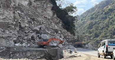 <br>Manali-Chandigarh NH blocked after landslide  HIMACHAL HEADLINES