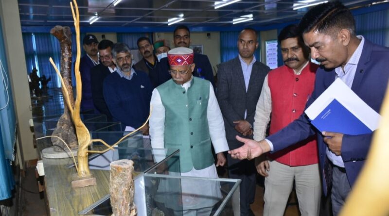 Governor Shiv Pratap Shukla directed scientists to spread awareness about natural farming HIMACHAL HEADLINES
