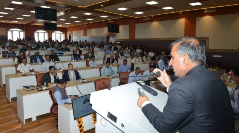 Entrepreneurs stalled projects would be cleared quickly - Investment to create 20,000 jobs : Sukhu HIMACHAL HEADLINES