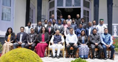 HPAS trainee officers call on Governor Shukla HIMACHAL HEADLINES