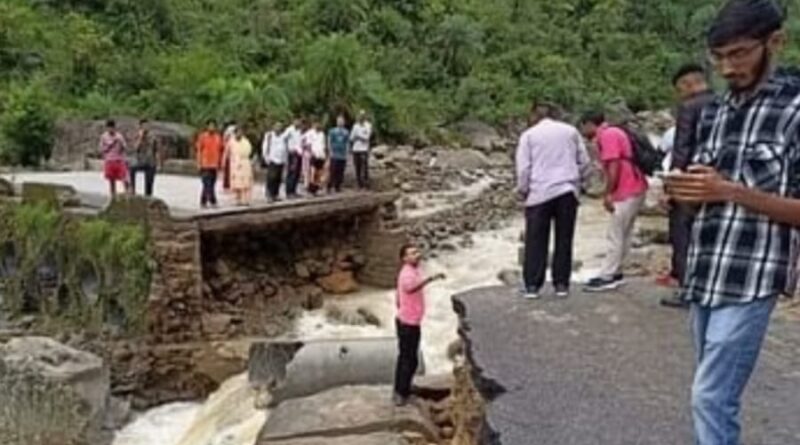 14 people killed in Himachal during the last four days of Monsoon season HIMACHAL HEADLINES