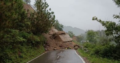 Landslides, Highways blocked, Rail Link disconnected, and life paralyzed due to monsoon fury in Himachal HIMACHAL HEADLINES