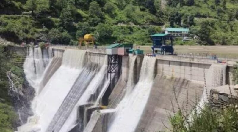 Administration sounds alert in Manikaran Valley after snag in Malana Dam Gate  HIMACHAL HEADLINES