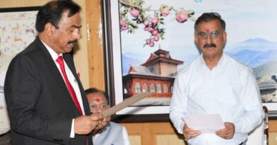 CM Sukhu administers oath to the Chairman and members of the State Commission for Water Cess HIMACHAL HEADLINES
