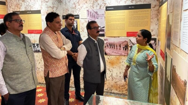 CM Sukhu visits the Partition Museum in Amritsar HIMACHAL HEADLINES