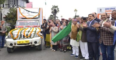 Governor Shukla flags off vehicles of 'Viksit Bharat Sankalp Yatra' HIMACHAL HEADLINES