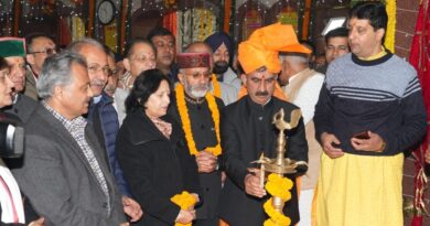 CM Sukhu lights diyas as 24-hour ‘Akhand Path’ begins at Ram Mandir HIMACHAL HEADLINES
